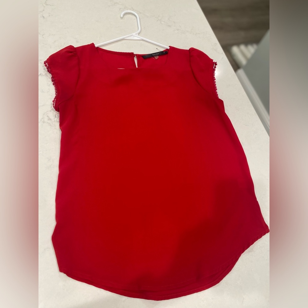 Fun 2 fun women red shirt XS does not have stain just a shadow